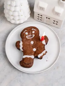 Easy Christmas Brownie Recipe, fudgy Gingerbread Man Brownie, christmas dessert