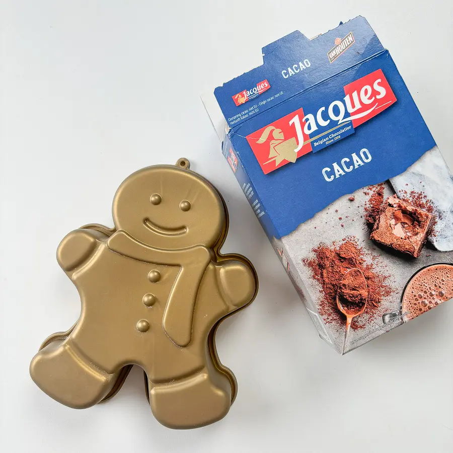 Easy Christmas Brownie Recipe, fudgy Gingerbread Man Brownie, christmas dessert