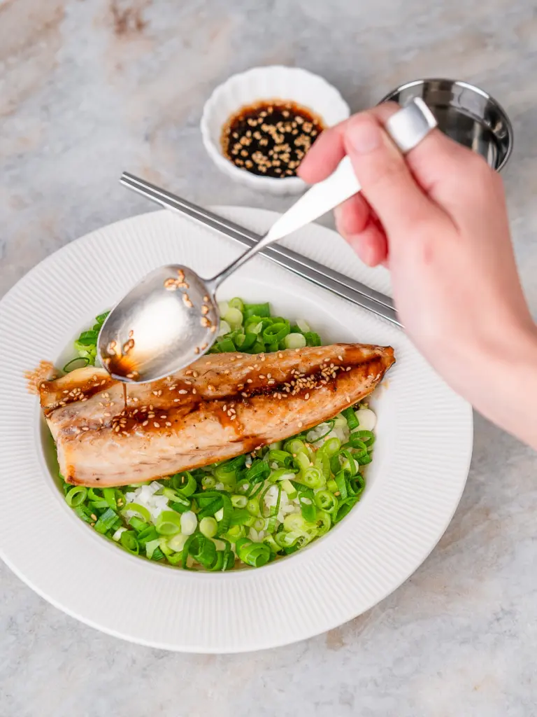 Mackerel bibimbap, culinary class wars recipe, Chef Loner in a Hole-in-the-Wall