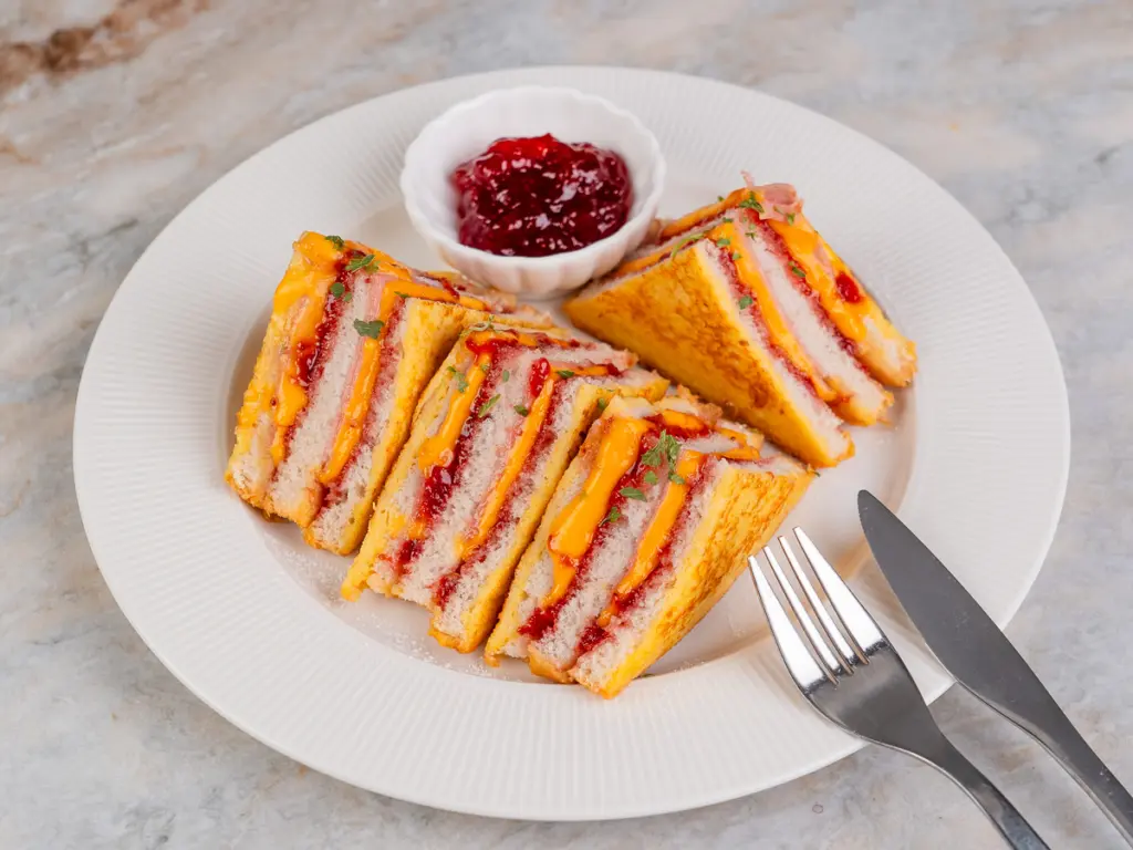 Monte cristo sandwich recipe, Korean sandwich, Bennigan’s monte cristo