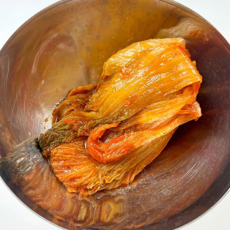 Mukcham Mari: Aged Kimchi Kimbap No Seaweed Needed! mukcham mari, kimchi kimbap, tuna mayo