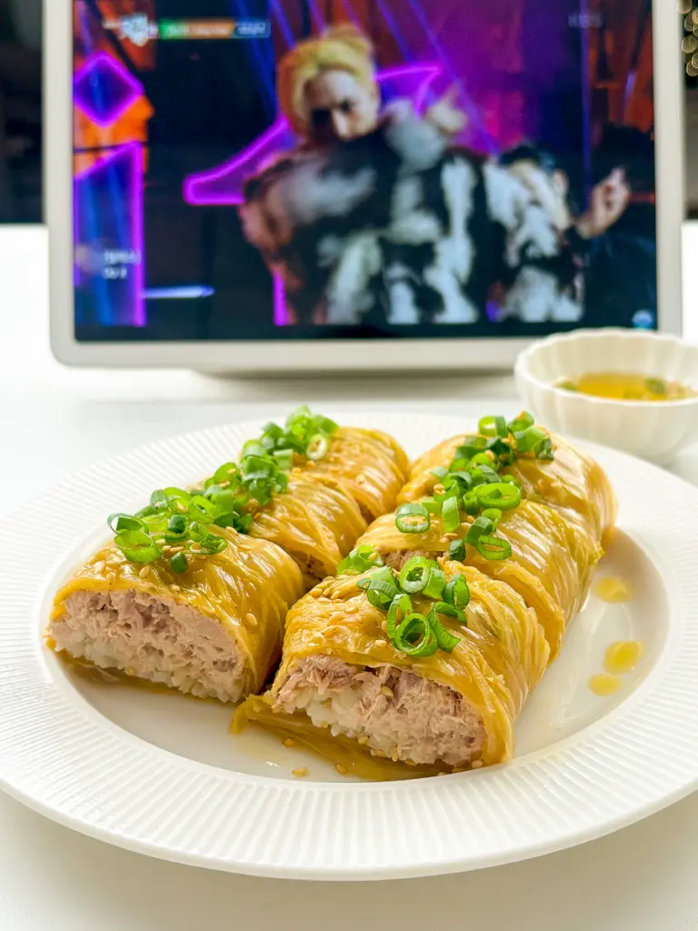 Mukcham Mari: Aged Kimchi Kimbap No Seaweed Needed! mukcham mari, kimchi kimbap, tuna mayo