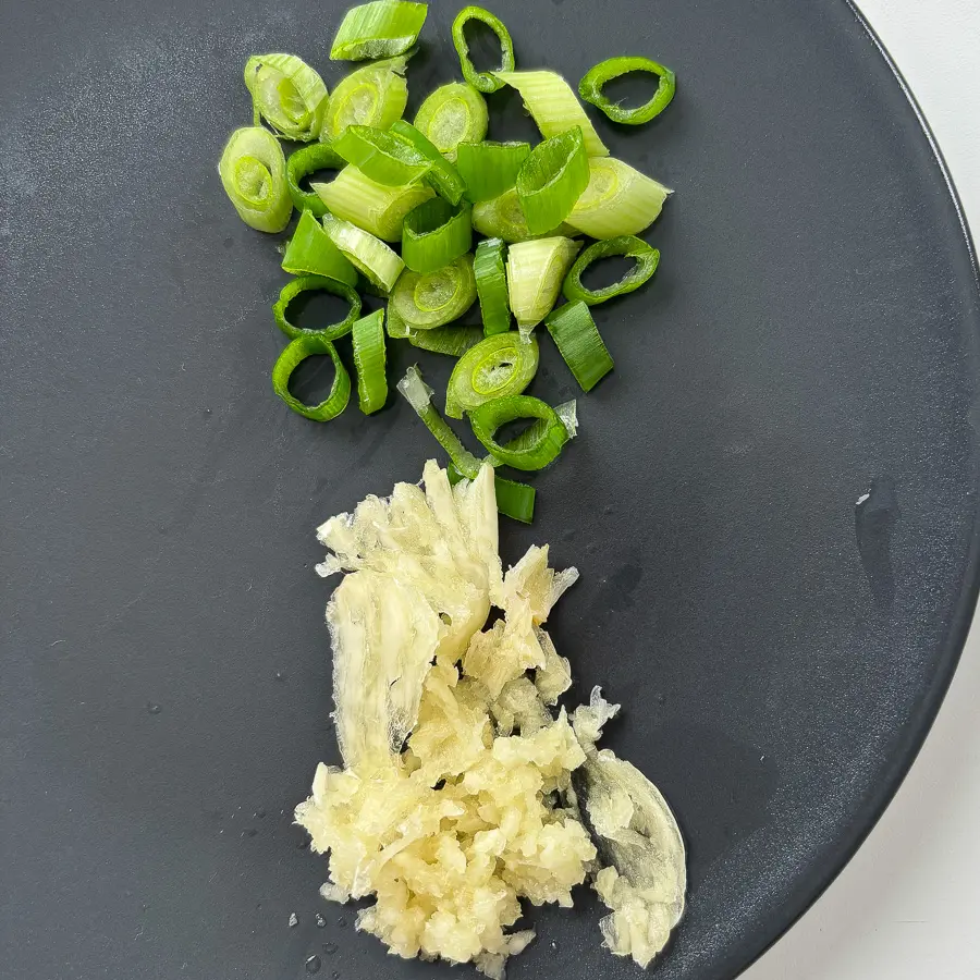 bibim mayo ramyeon, creamy ramen hack, ramyeon recipe