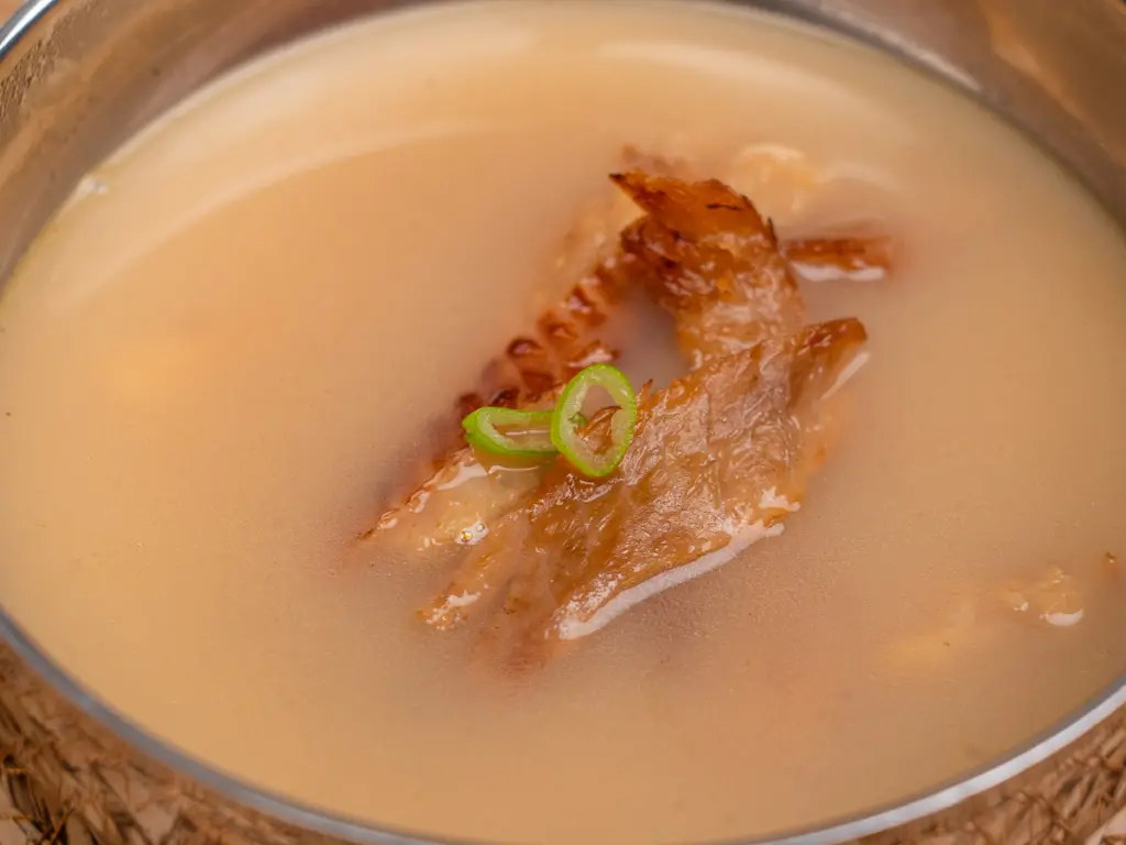 Brewmaster Yun's Dried Pollock Soup: The Best Korean Hangover Soup Culinary Class Wars Brewmaster Yun's Dried Pollock Soup, dried pollock soup recipe, hangover soup