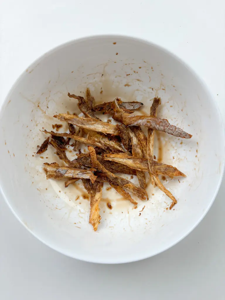 Brewmaster Yun's Dried Pollock Soup: The Best Korean Hangover Soup Culinary Class Wars Brewmaster Yun's Dried Pollock Soup recipe, dried pollock soup recipe, Korean hangover soup