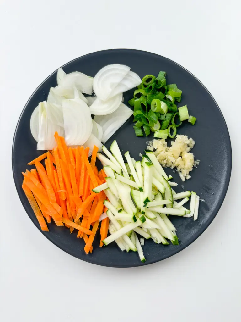 Janchi guksu recipe, banquet noodles, Korean noodle soup