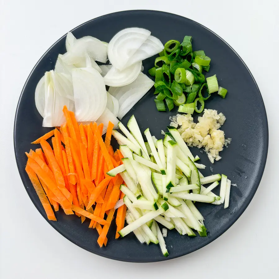 Janchi guksu recipe, banquet noodles, Korean noodle soup