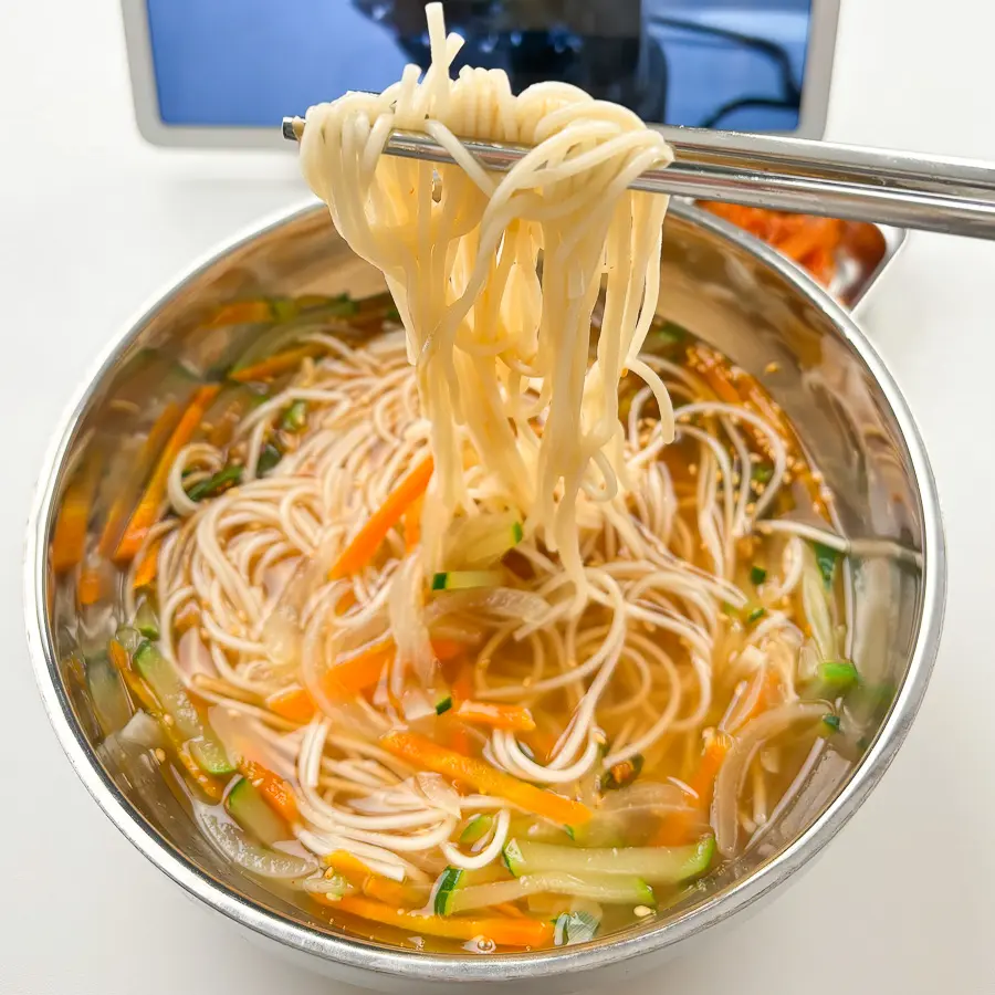 Janchi guksu recipe, banquet noodles, Korean noodle soup