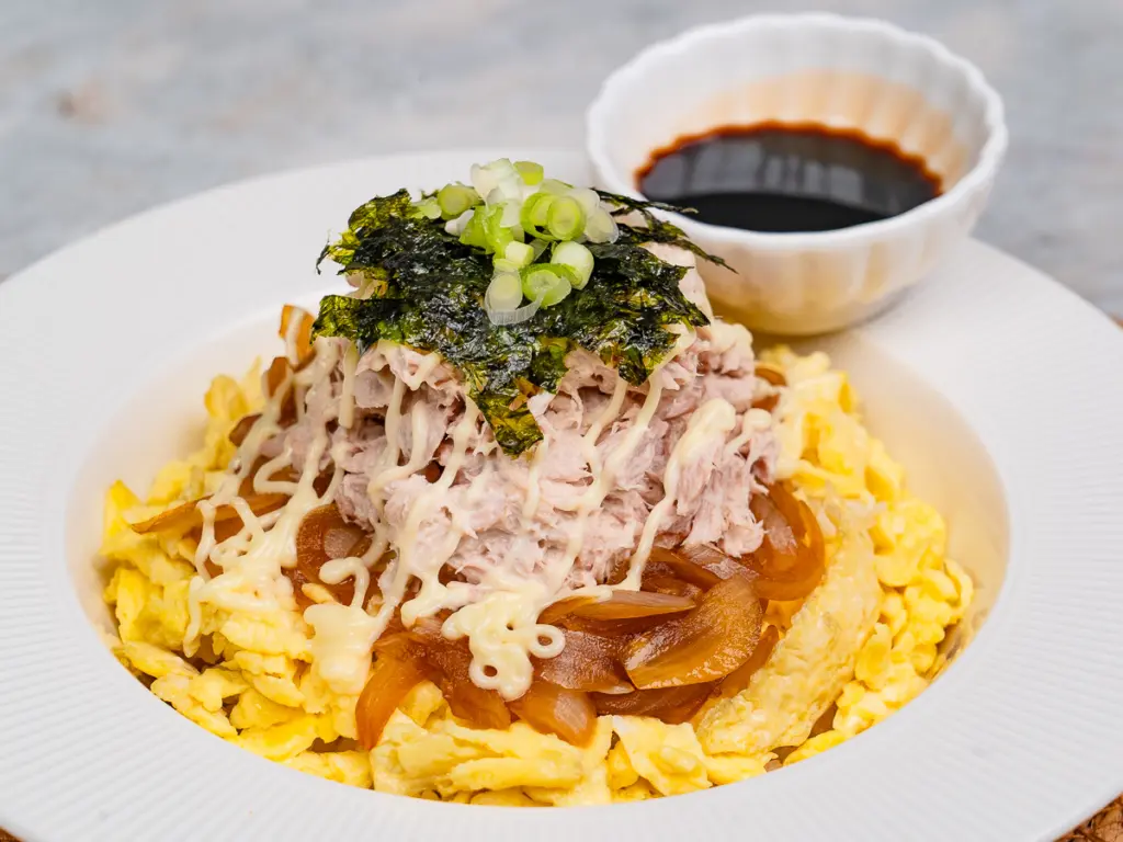 Tuna mayo rice bowl, Tuna mayo deopbap, Korean rice bowl recipe