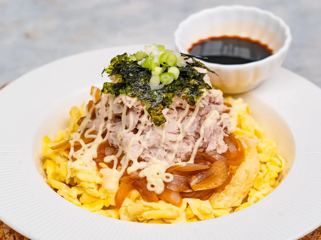 Tuna mayo rice bowl, Tuna mayo deopbap, Korean rice bowl recipe