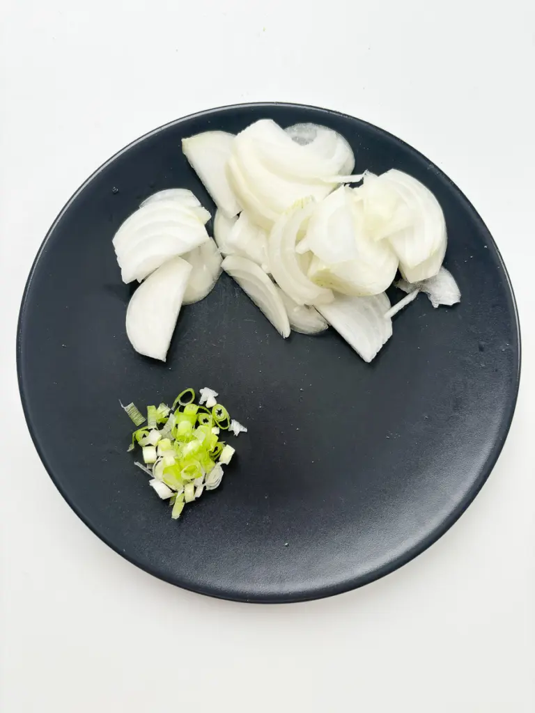 Tuna mayo rice bowl, Tuna mayo deopbap, Korean rice bowl recipe