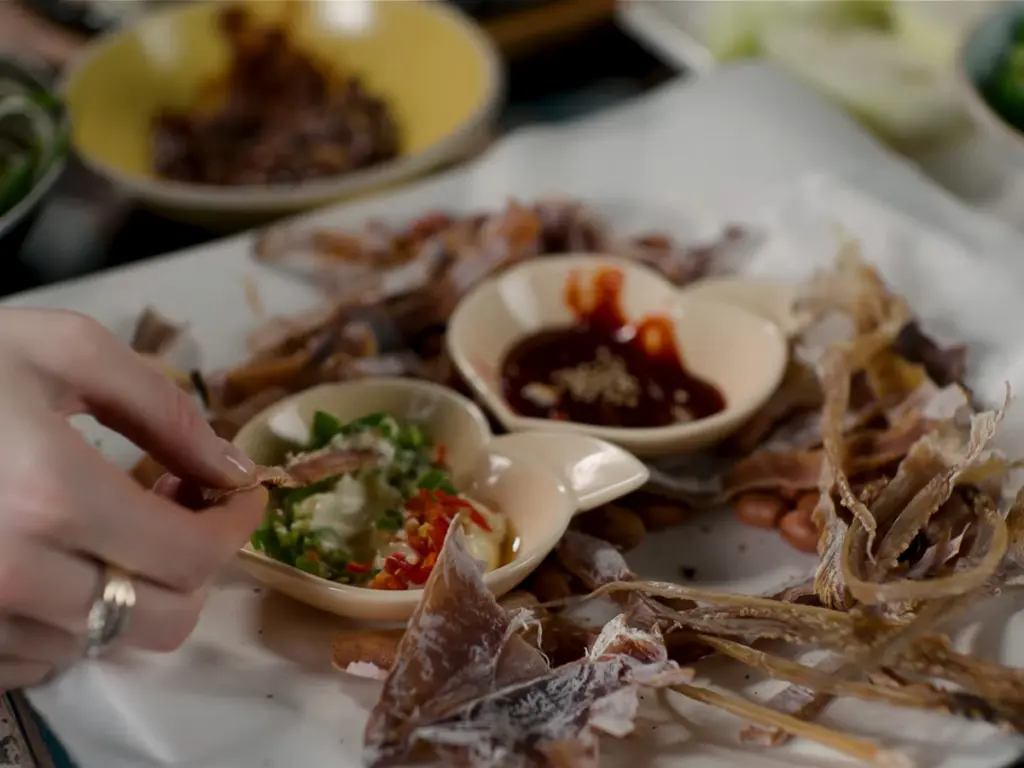 BLACKPINK Rose's Favorite Food, Rose's Favorite Korean Snacks, Rose's Diet, dried squid