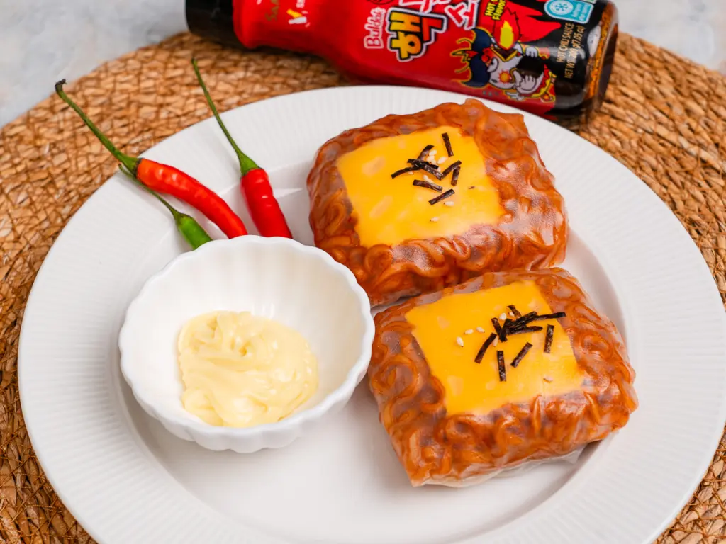 Bangchan's Favorite Food: Top 10 Must-Try Picks for SKZ Fans Buldak Ssam, Buldak ramen recipe, korean ramen recipe