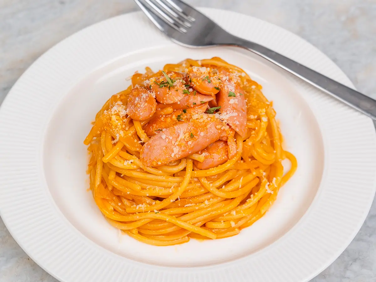 Napolitan Spaghetti Recipe (Naporitan): Easy Japanese Ketchup Pasta Japanese ketchup pasta
