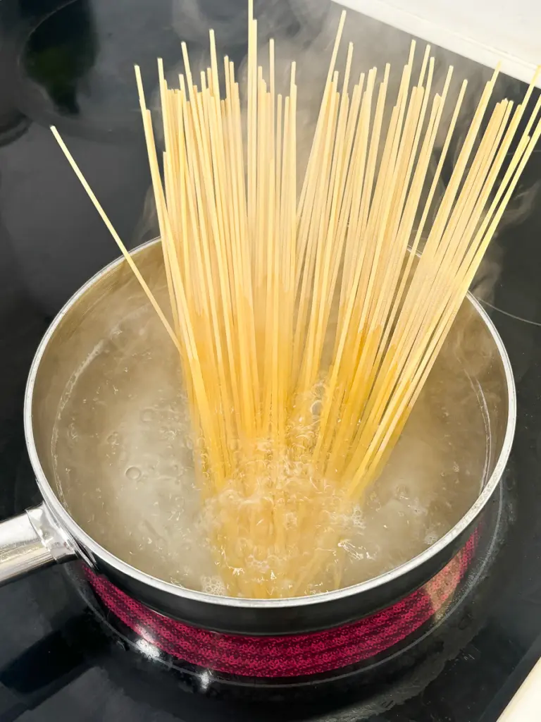 Napolitan Spaghetti Recipe (Naporitan): Easy Japanese Ketchup Pasta Napolitan Spaghetti Recipe