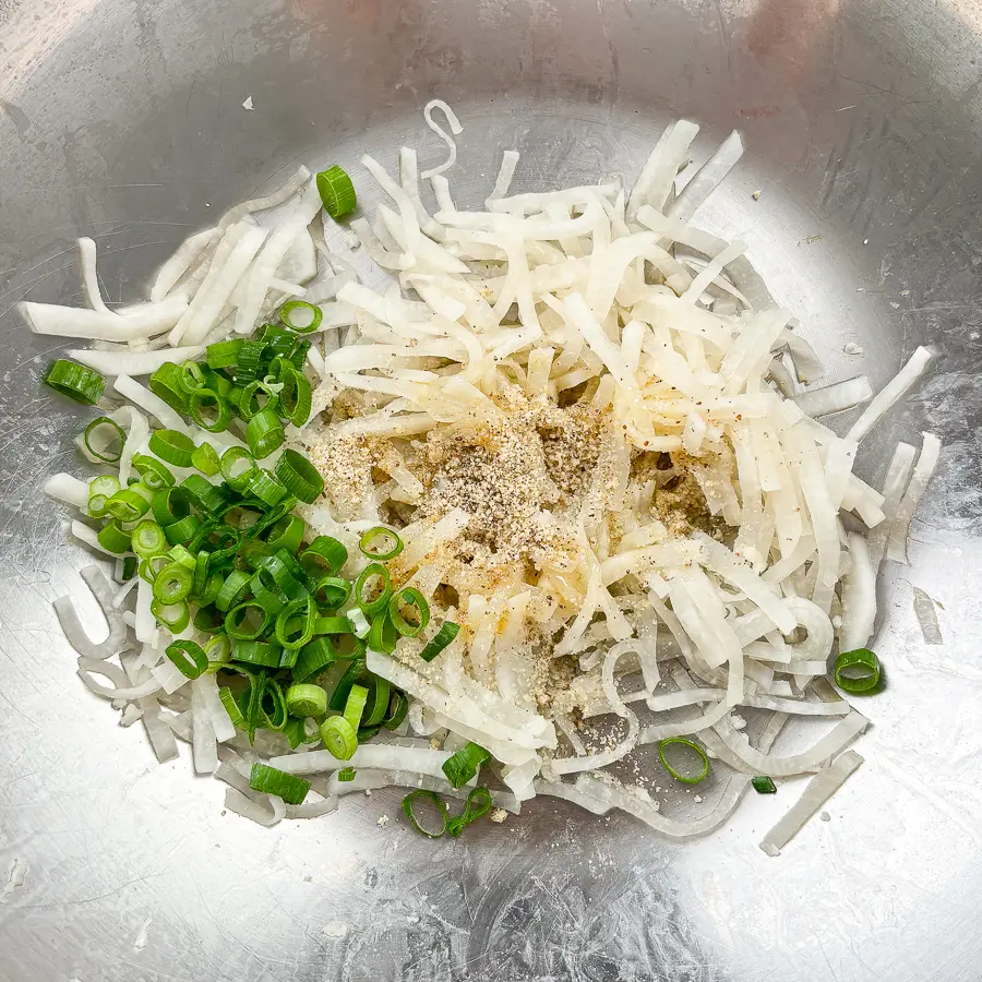 Easy Korean Radish Side Dish (Mu Namul Recipe) with Perilla Seeds Korean radish side dish, Mu Namul recipe, Korean radish with perilla seeds