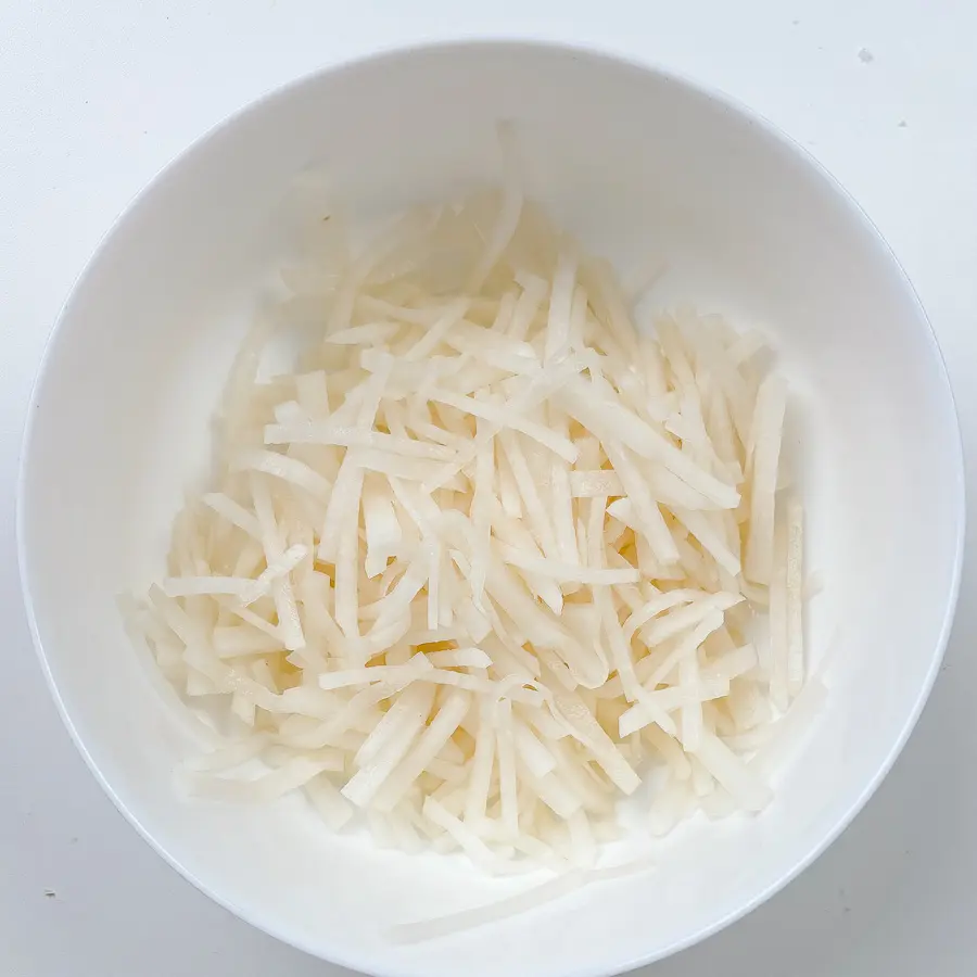 Easy Korean Radish Side Dish (Mu Namul Recipe) with Perilla Seeds The secret to a great Korean radish side dish: 10 minutes of marinating.