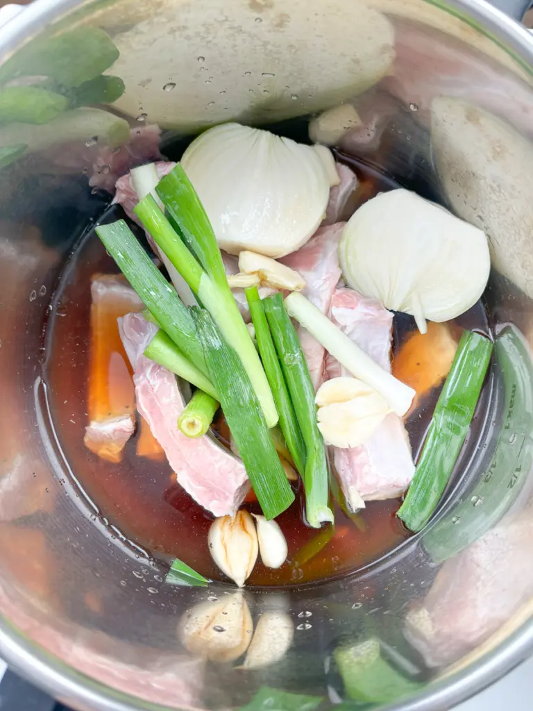 Korean Pork Ribs: Super Tender Sweet Soy Sauce Braised Ribs Sweet Korean pork ribs, braised pork ribs, pressure cooker pork ribs recipe