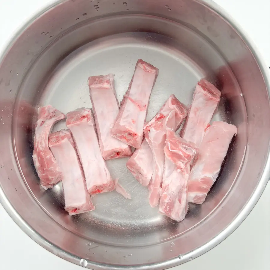 Sweet Korean pork ribs, braised pork ribs, pressure cooker pork ribs recipe