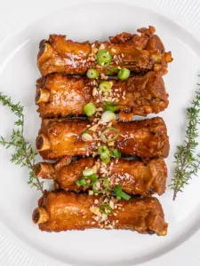 Sweet Korean pork ribs, braised pork ribs, pressure cooker pork ribs recipe