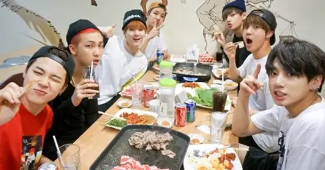Eat Like BTS: BTS Favorite Food and Recipes for Every Fan BTS members favorite dishes