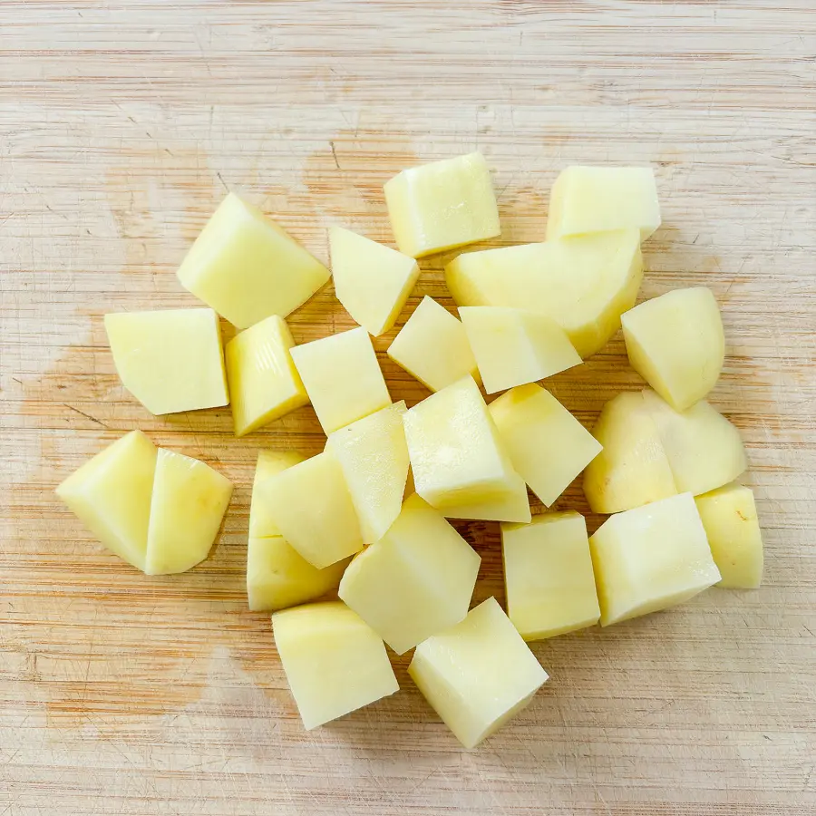 Cubed potatoes for Korean braised potatoes Gamja Jorim recipe