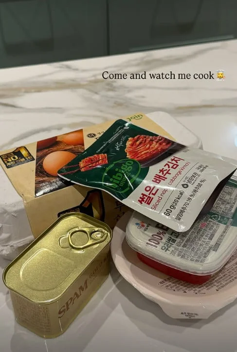 Lisa’s favorite food: Top 10 Picks from Lisa in BlackPink Lisa's favorite food, kimchi fried rice ingredients