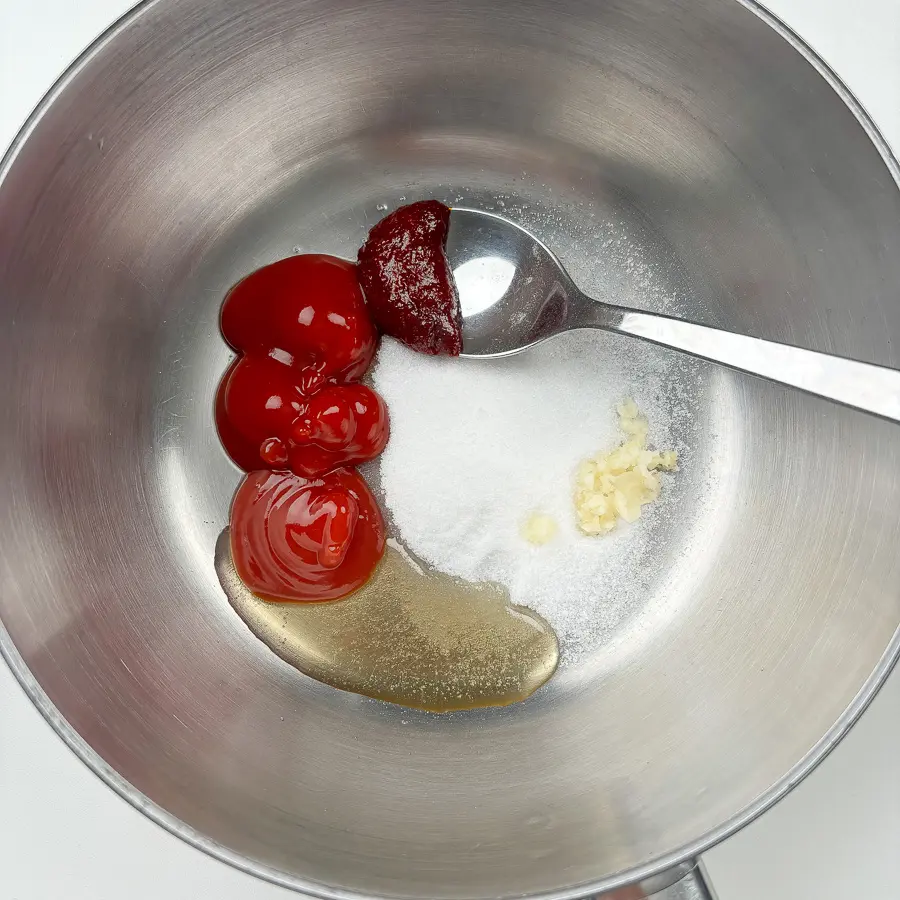 Ramyun ttang, fried ramen noodles, Korean ramen snack