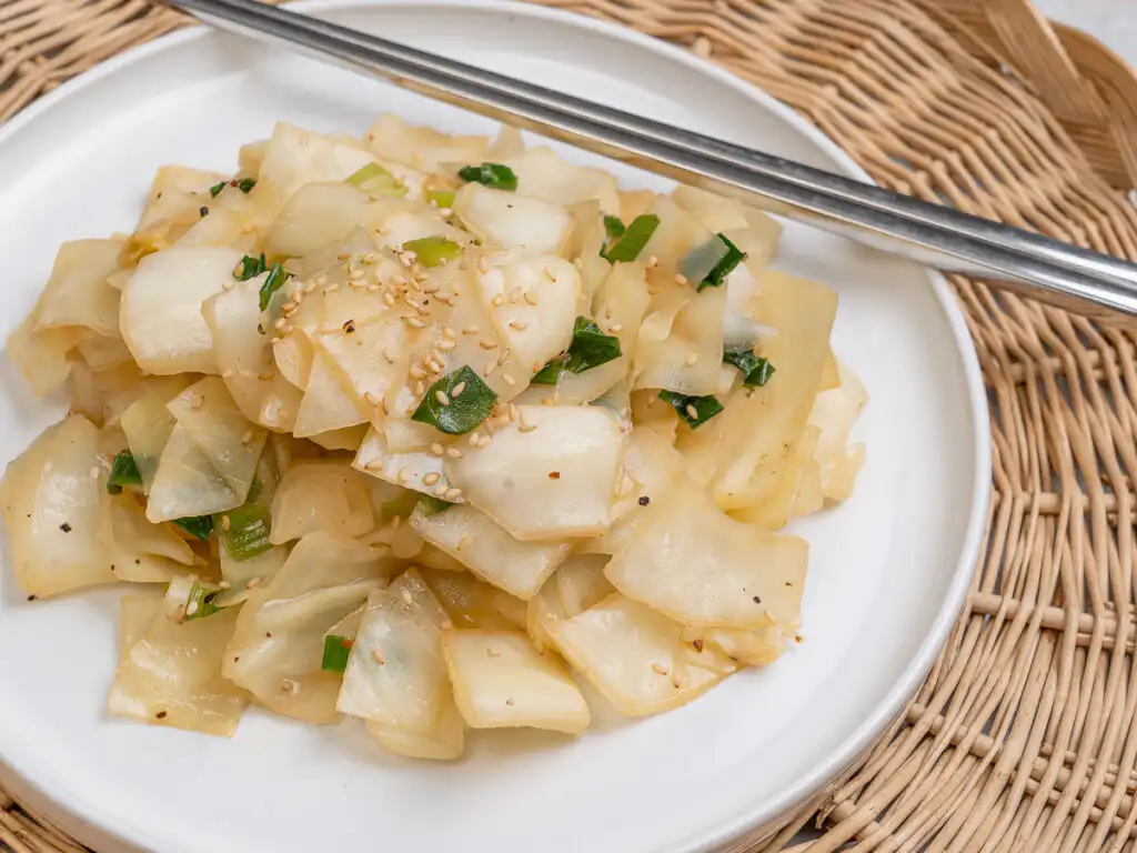 Eat this Korean weight loss recipe without rice for an ultra low-carb diet meal.