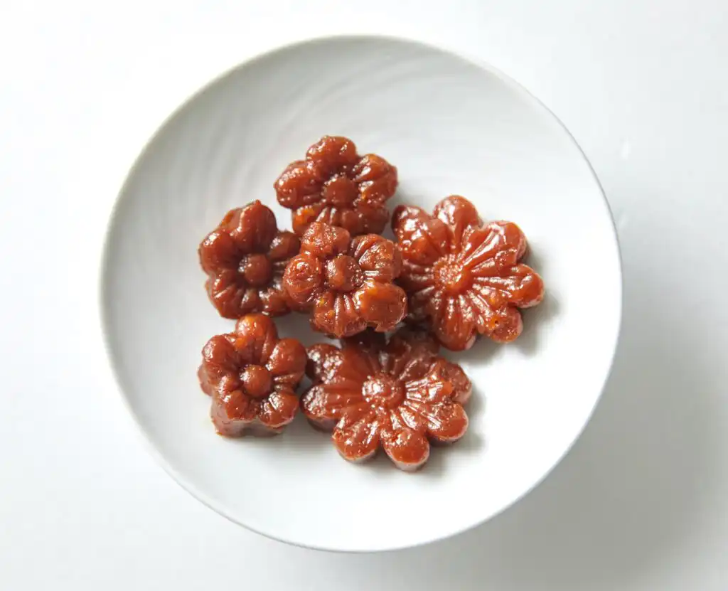 yakgwa Korean traditional honey cookie Goryeo Dynasty in IU K-drama