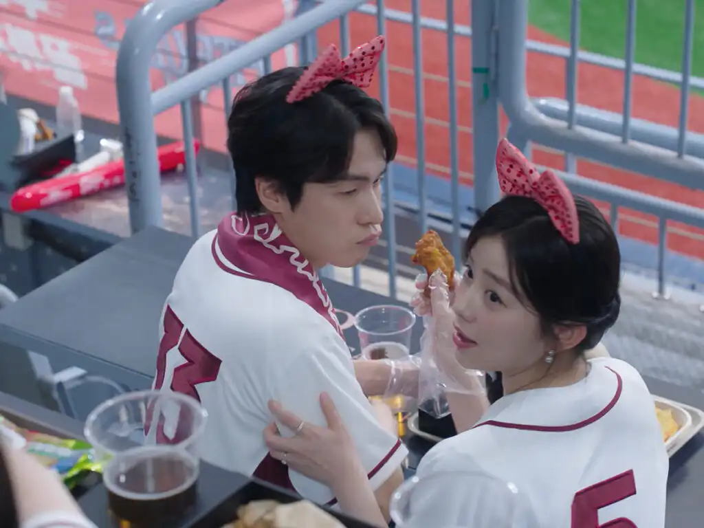 Chimaek Korean baseball stadium ritual fried chicken beer combo Perfect Crown
