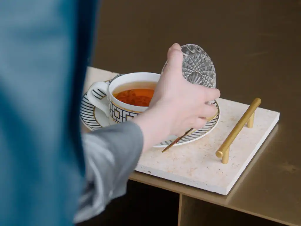 Korean Food in Perfect Crown: IU's K-Drama 2026