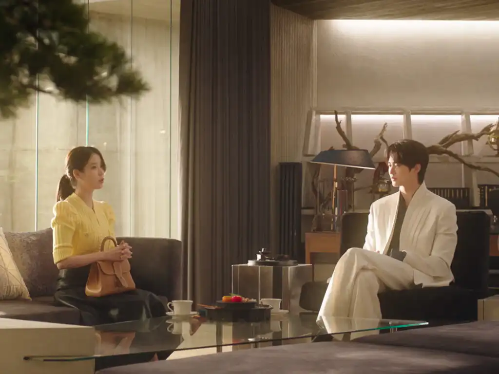 IU Byeon Woo-seok marriage decision scene hwagwaja tea table 21st Century Grand Prince's Wife MBC