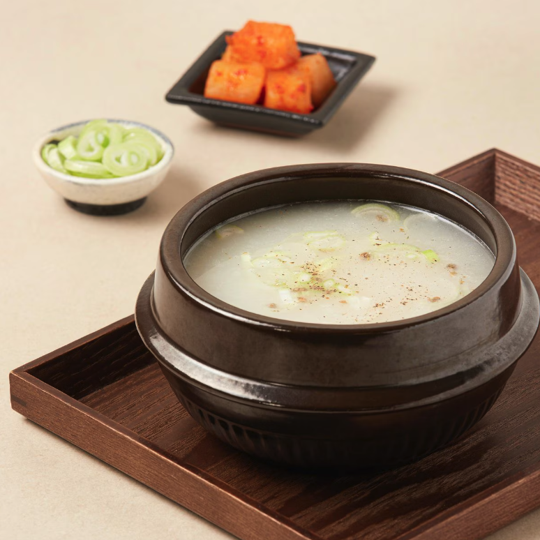 Foods That Prevent Wrinkles: beef bone broth Korean soup