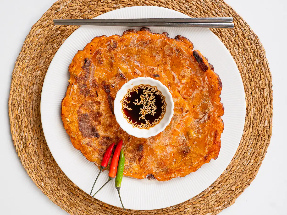 Rice Paper Kimchi Pancake - Crispier Kimchi Jeon Korean Hack Rice paper kimchi pancake with sour soy sauce