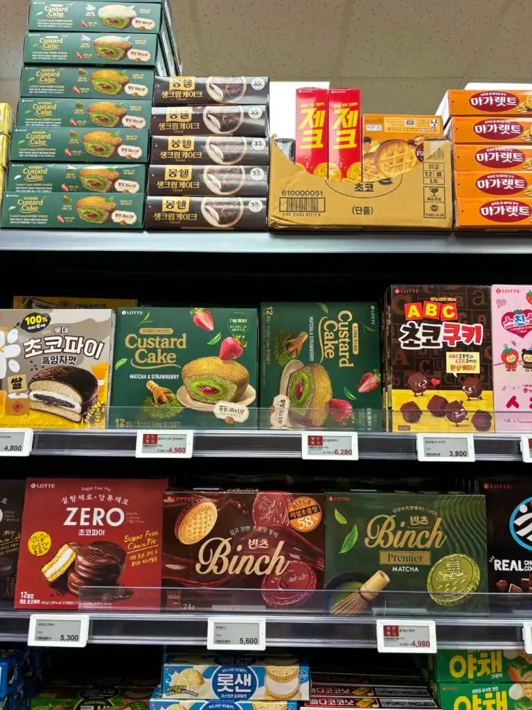 Korean matcha snacks in the Korean convenience store