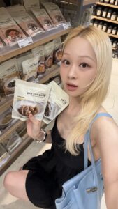 holding best muji banchan
