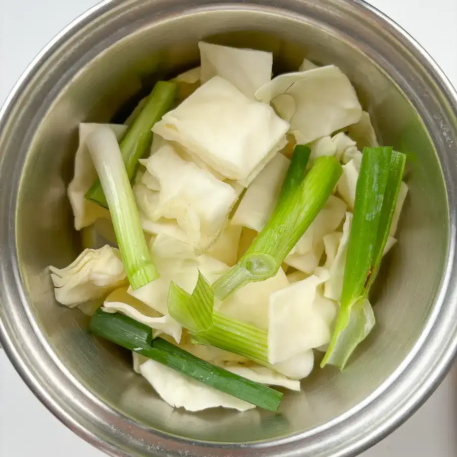 Spring Onion Bossam (Suyuk) – Juicy Waterless Pork Belly cabbage, green onion, garlic, sprouts are for the waterless bossam recipe