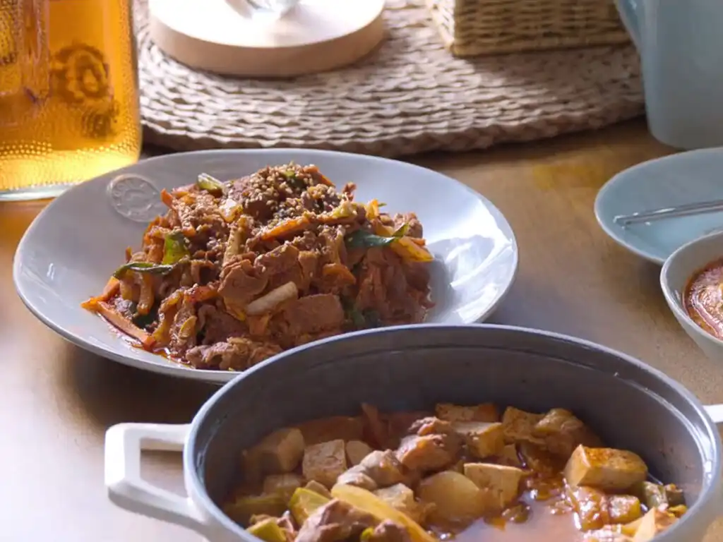 Korean Food in Our Sticky Love: Every Korean Food & Drink Our Sticky Love gochujang-jjigae and spicy Korean jeyuk-bokkeum