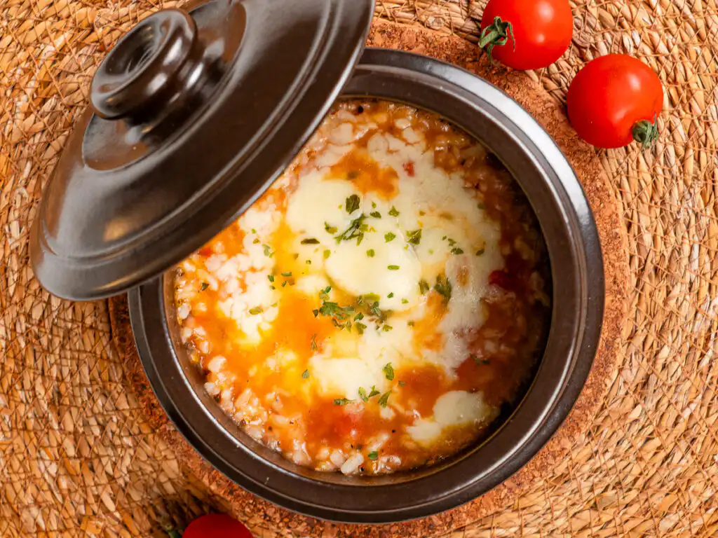 Tomato Rice Recipe: 10 Min Easy Cheesy Korean Pot Rice 10 min lazy dinner: Tomato rice recipe