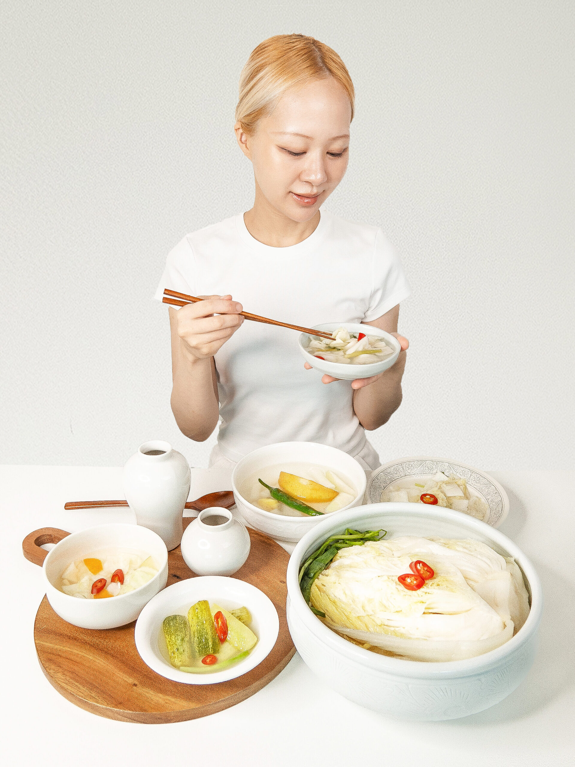 THE WHITE KIMCHI: Kimchi is originally white THE WHITE KIMCHI: Kimchi is originally white