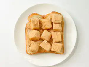 5 Min Injeolmi Toast: Easy Sulbing Toast with Korean Rice cake Injeolmi on the bread for Korean rice cake tost