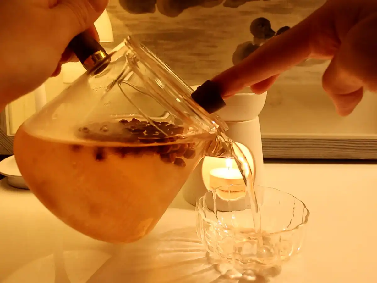 Starting Over in Your 30s After Heartbreak Omija tea: Korean wellnes vlog