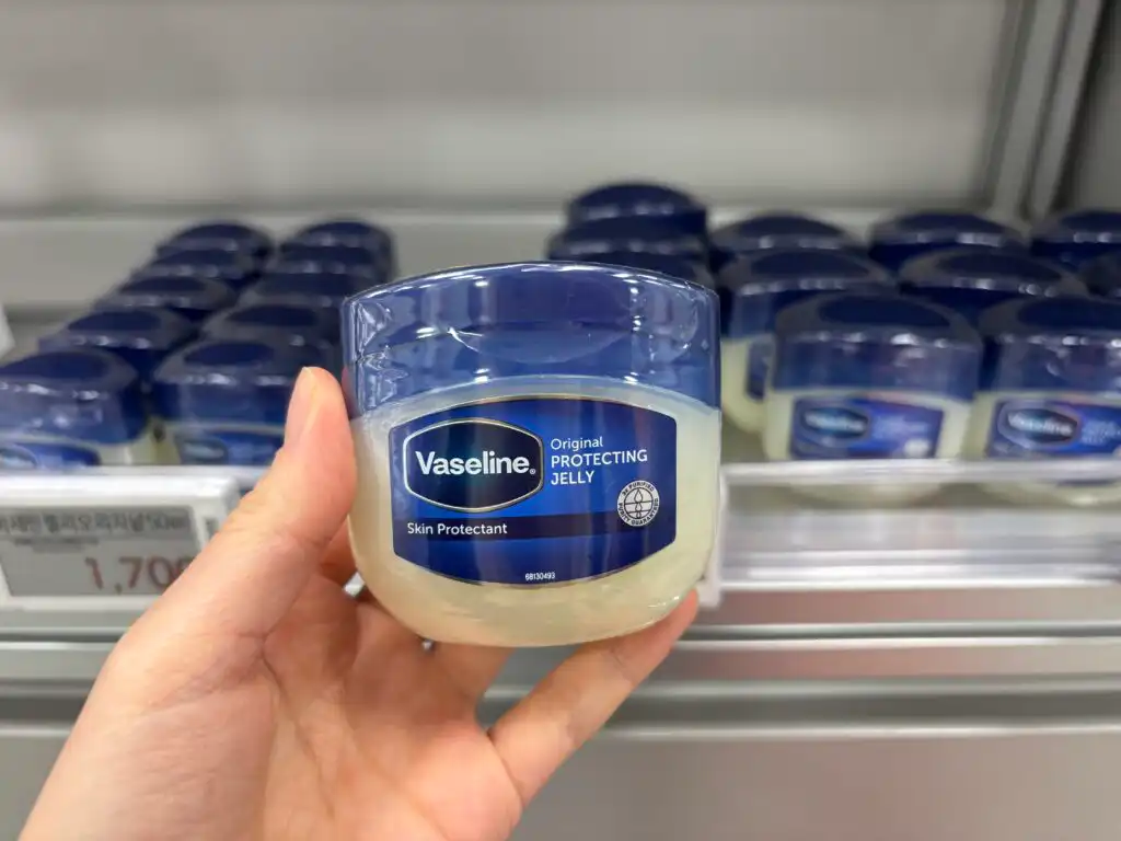 10 Korean Vaseline Hacks for Your Night Routine Vaseline Original Healing Jelly jar