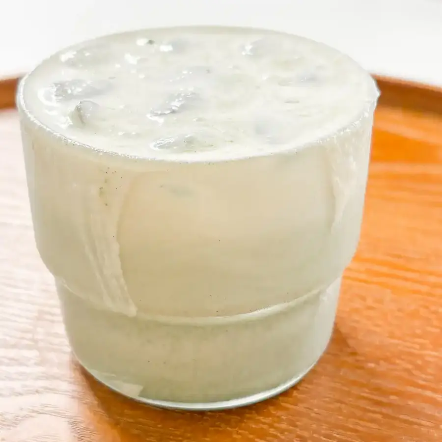 Korean Mugwort Latte: Easy Caffeine-Free Cream Ssuk Latte Milk base with ice for ssuk latte
